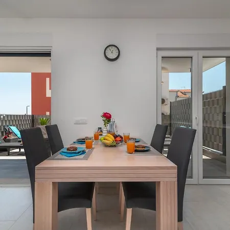 Poolside Two Bedroom Julija